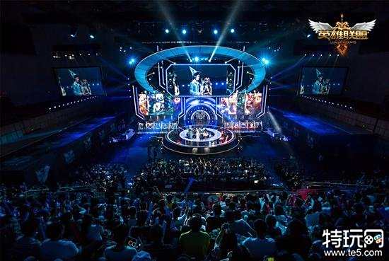 今年足坛不 今年足坛不